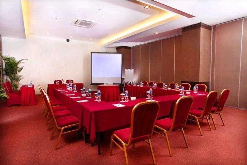 Gino Feruci Kebon Jati By Kagum Hotels Bandung Eksteriør billede