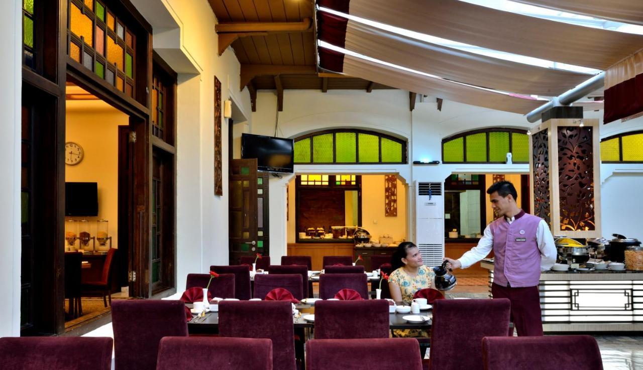 Gino Feruci Kebon Jati By Kagum Hotels Bandung Eksteriør billede