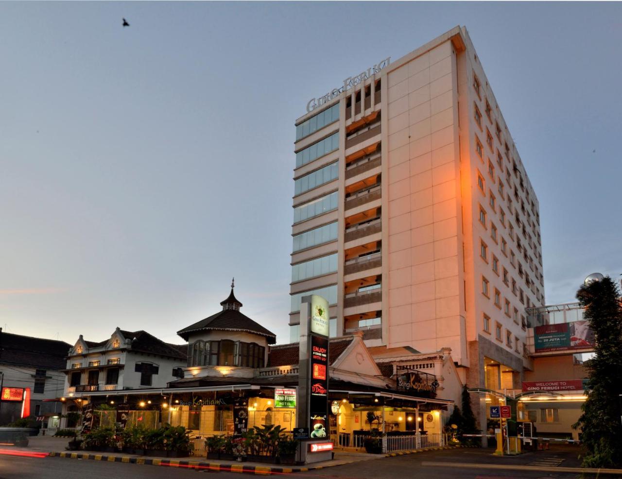Gino Feruci Kebon Jati By Kagum Hotels Bandung Eksteriør billede